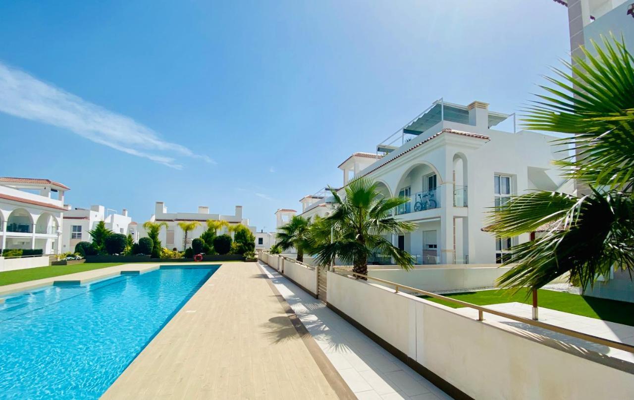 Fortuna Penthouse With Roof Terrace, Ac And Pool Rojales Buitenkant foto