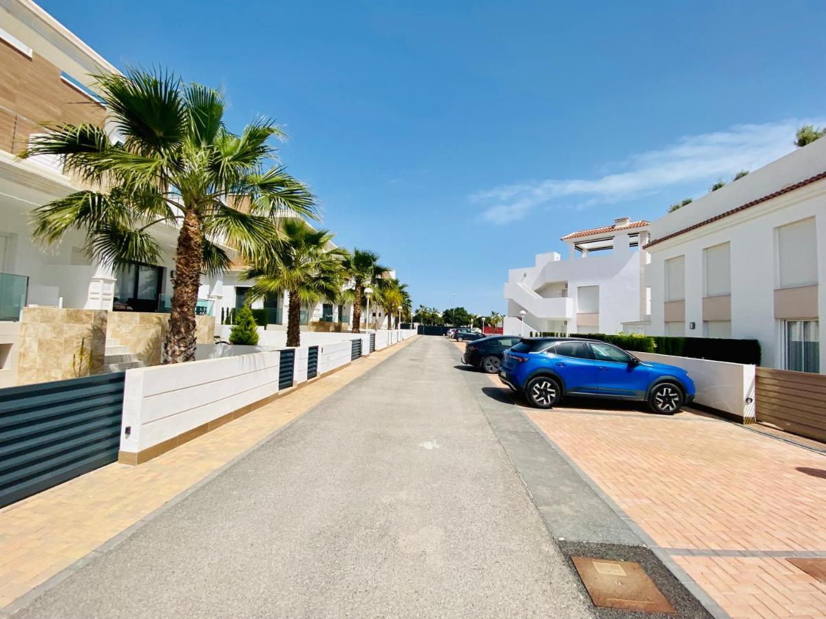 Fortuna Penthouse With Roof Terrace, Ac And Pool Rojales Buitenkant foto